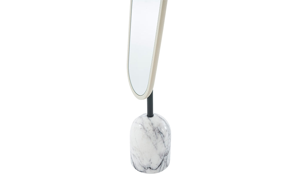 blanco modern boy aynasi