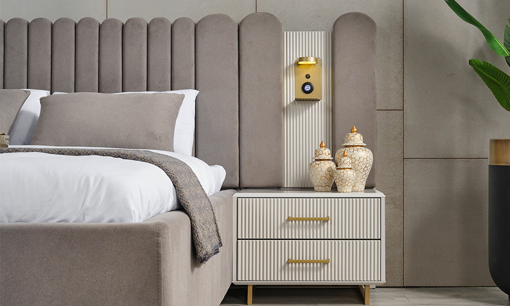 gold line modern komodin