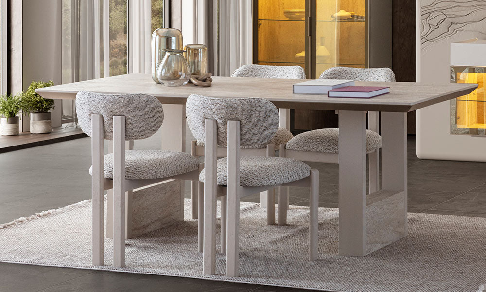 Armonia Modern Yemek Masası, sade formu ve geniş kullanım yüzeyiyle modern yemek odasında genel görünüm