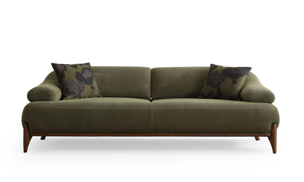 Fiore Modern yeşil üçlü koltuğun beyaz fonda önden ürün görünümü.