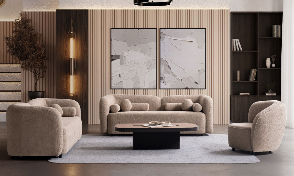 Luna Modern Koltuk Takımı salon yerleşimi; dar alanlar için ferahlık sağlayan alçak ayaklı üçlü koltuklar ve kavisli ergonomik berjer.