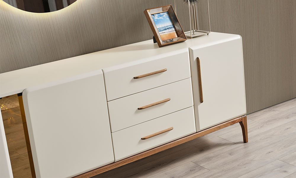 prada yemek odasi takimi