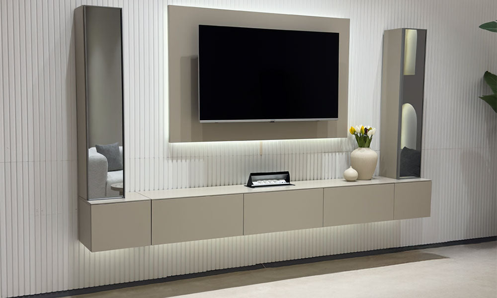 Uçan Tv Ünitesi (Kumtaşı)