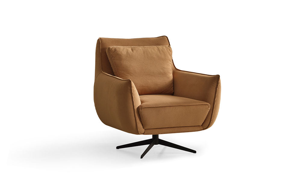 Taba rengi kadife kumaş kaplı, 360 derece döner metal ayaklı Velar Modern Berjer'in konforlu tasarımının önden görünümü.