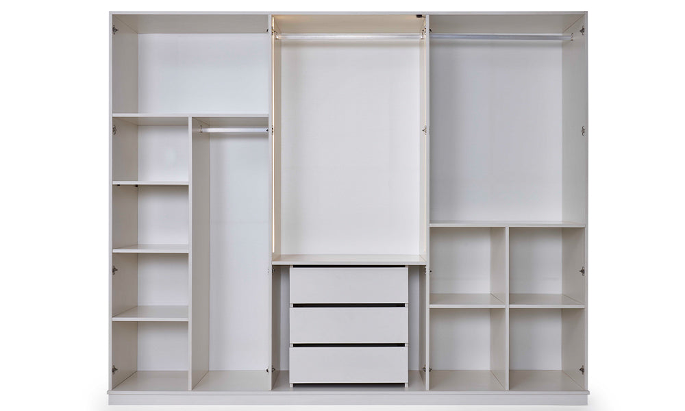 Asel gardırop iç dizaynı; dikey led aydınlatmalı orta blok, 3 adet gizli çekmece, geniş askılık alanları ve modüler çoklu raf sistemi.