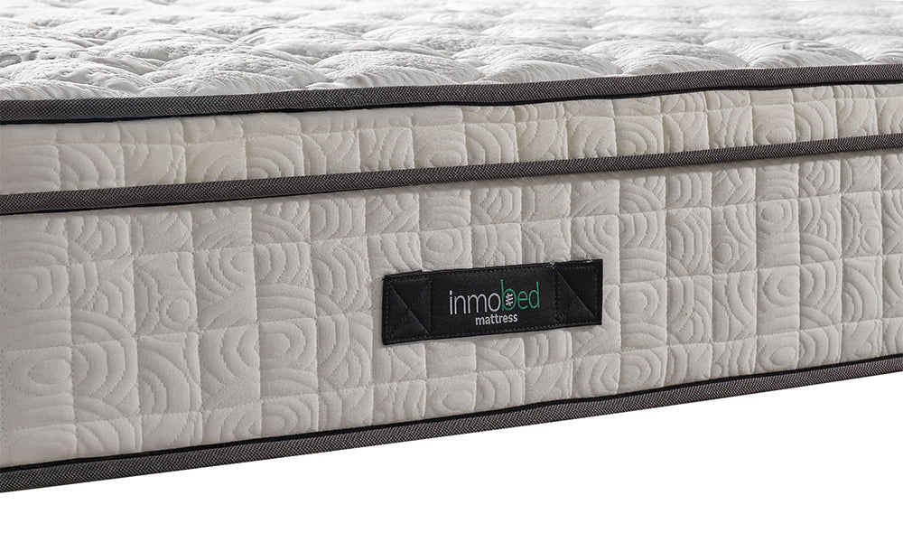 Bentley Mattress Modern Yatak kapitone yan yüzey ve taşıma kulpu detayı