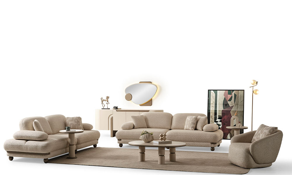 Beyaz arka planda, Cool Modern koltuk takımının tam takım stüdyo çekimi; üçlü ve ikili modüler kanepeler ve döner berjer bir arada.
