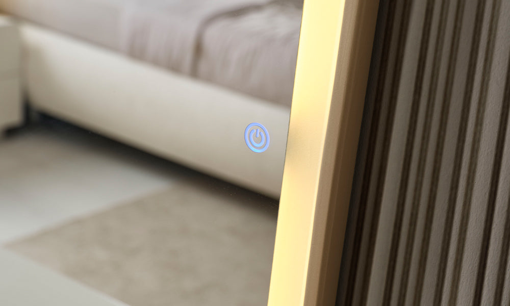 Kristal Modern Şifonyer aynasında dokunmatik LED aydınlatma düğmesi detay görünümü
