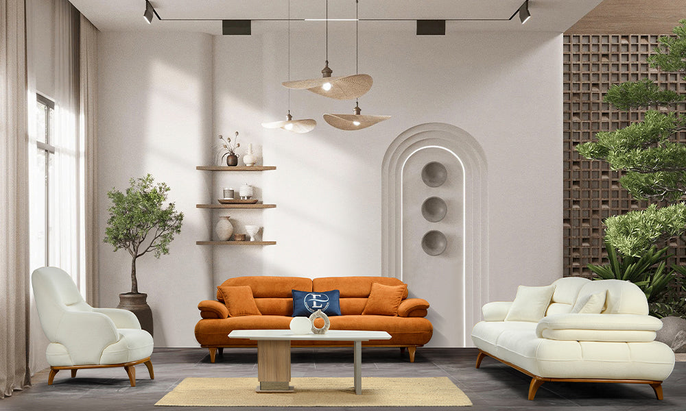 Lotus Modern koltuk takımının tam takım salon görünümü; turuncu üçlü koltuk, krem rengi ikili koltuk ve Coco kumaşlı berjer bir arada.