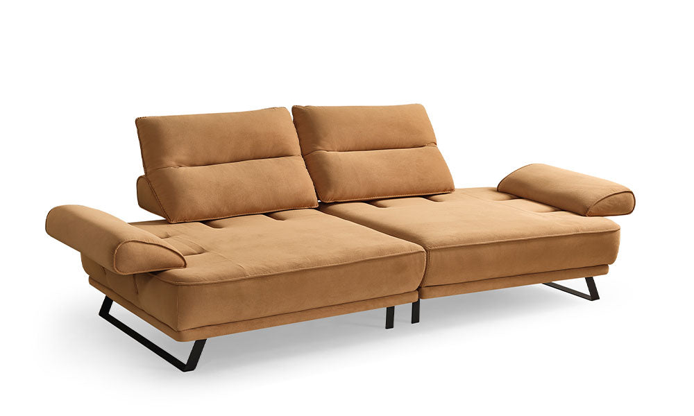 Velar Modern üçlü koltuğun ayarlanabilir sırt mekanizması ve hareketli kolçaklarının tam açık haldeki fonksiyonel görünümü.