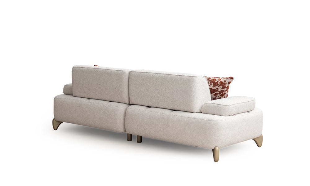 Yıldız Modern berjerin kahverengi-beyaz cow print (inek/leke deseni) bukle kumaş kaplı, yuvarlak hatlı ve gold ayaklı iddialı tasarımı.